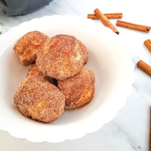 Air Fryer Cinnamon Pumpkin Spice Biscuit Donuts