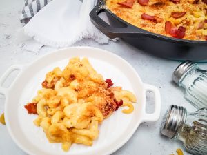 Skillet Bacon Mac and Cheese